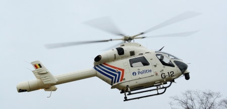 هلی کوپتر پلیس بلژيک و کمک به امنیت شهروندان